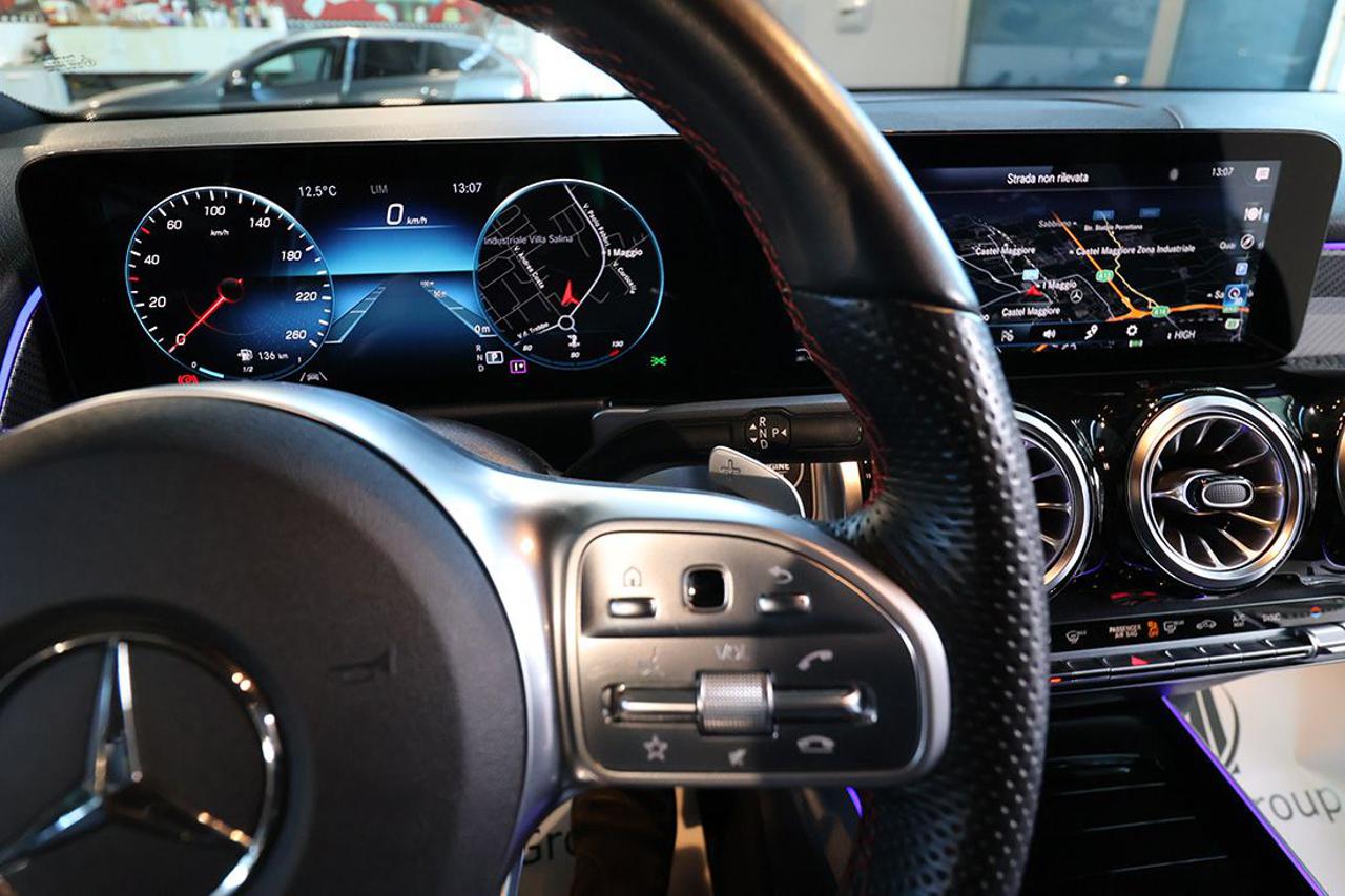 MERCEDES-BENZ GLB 200 d Automatic Premium AMG - 21