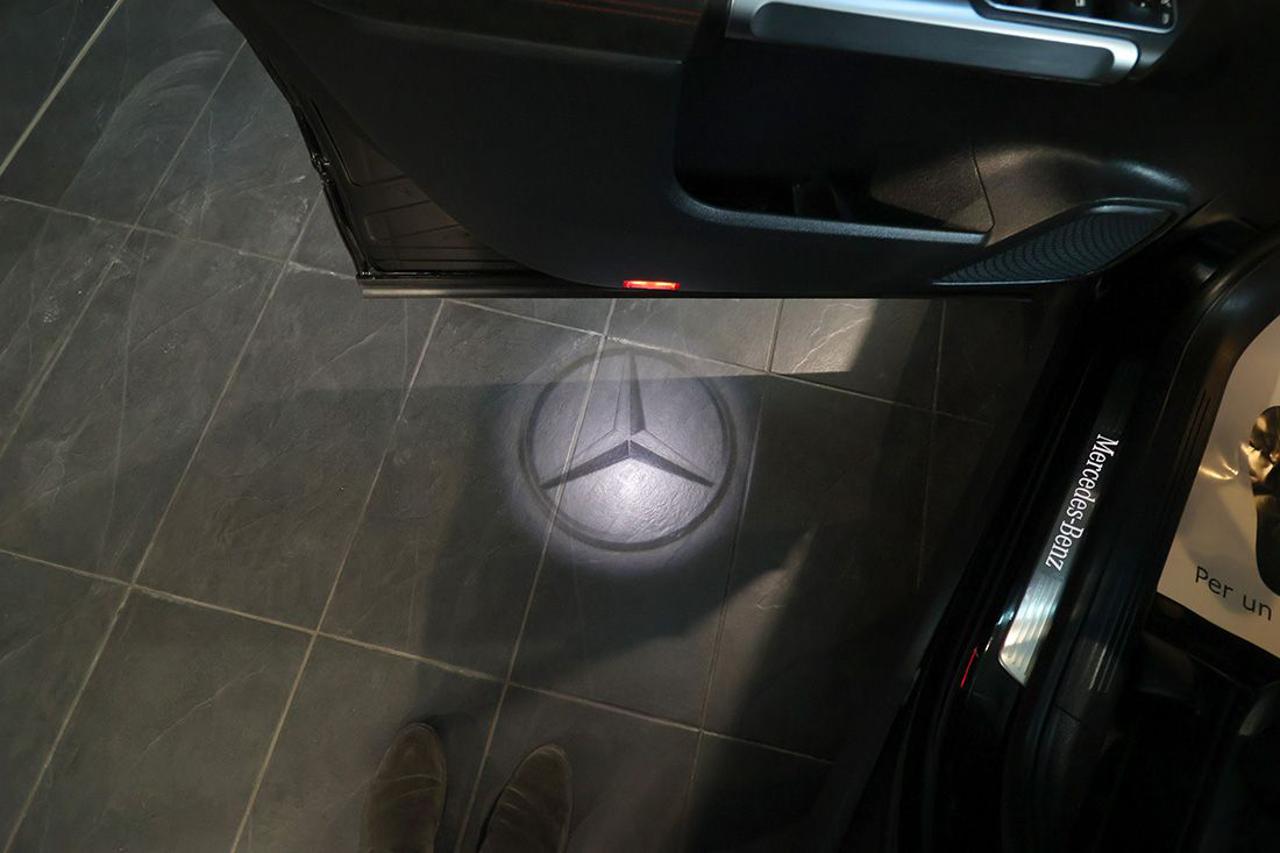 MERCEDES-BENZ GLB 200 d Automatic Premium AMG - 40