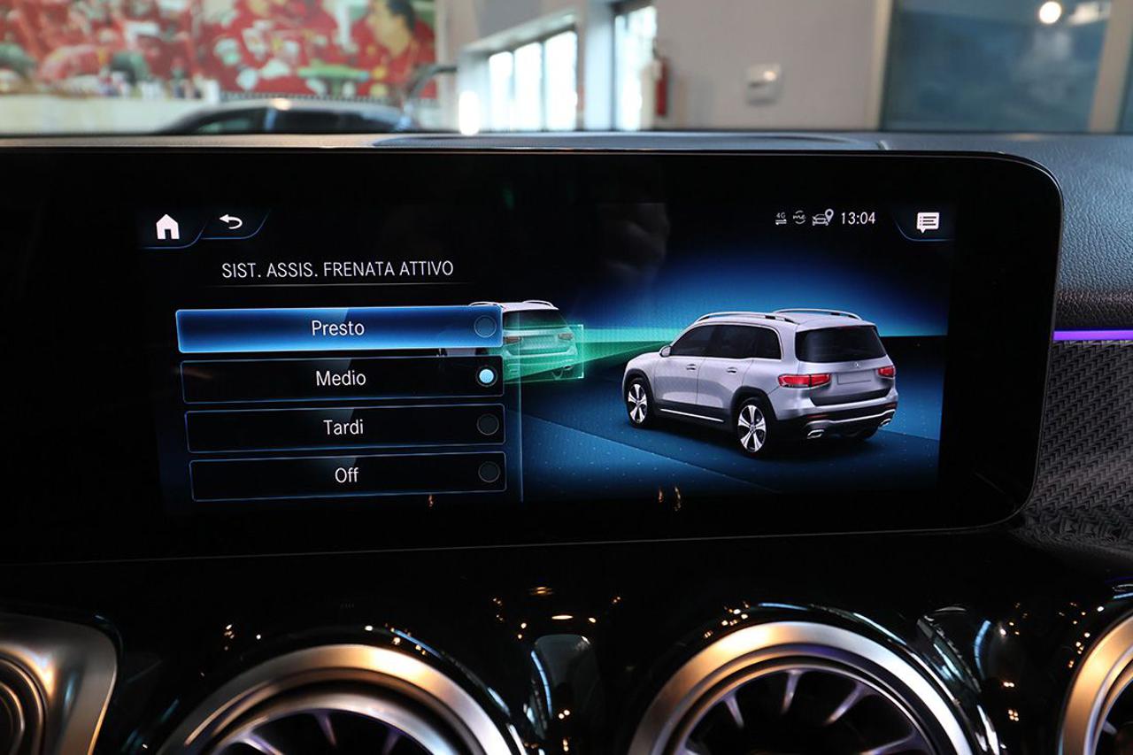 MERCEDES-BENZ GLB 200 d Automatic Premium AMG - 28