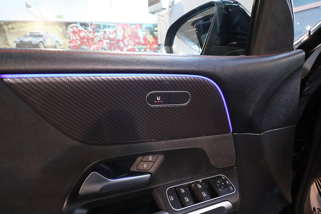 MERCEDES-BENZ GLB 200 d Automatic Premium AMG - 42