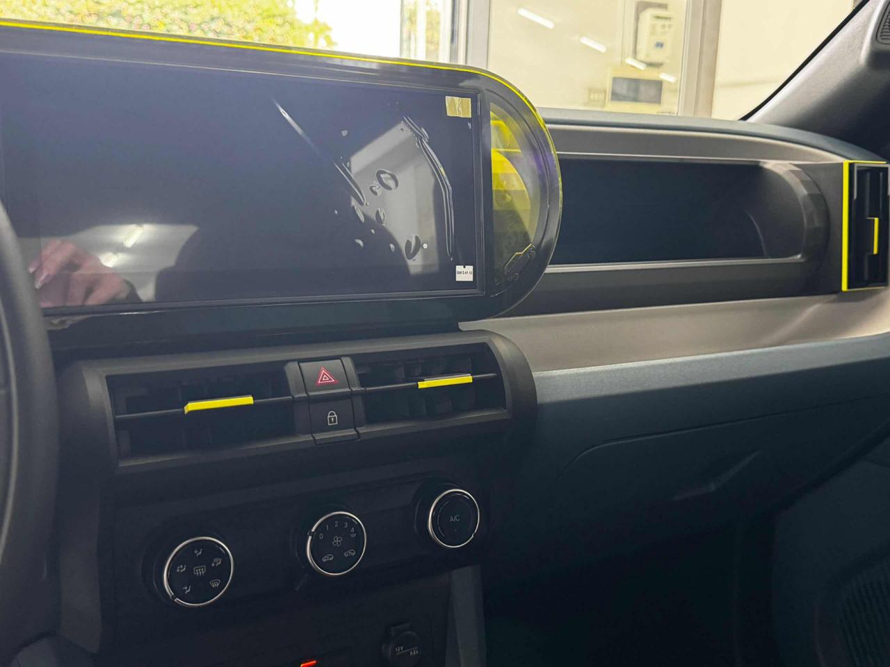 FIAT Grande Panda 1.2 Hybrid 110 CV S&S Icon - 8