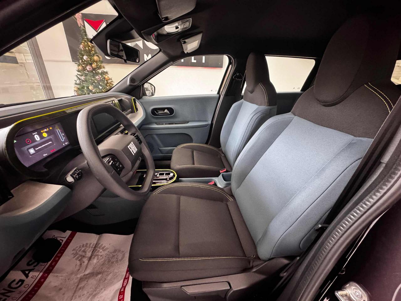 FIAT Grande Panda 1.2 Hybrid 110 CV S&S Icon - 13