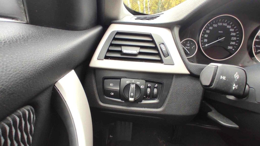 BMW 320 d Touring Business Advantage aut. - 13