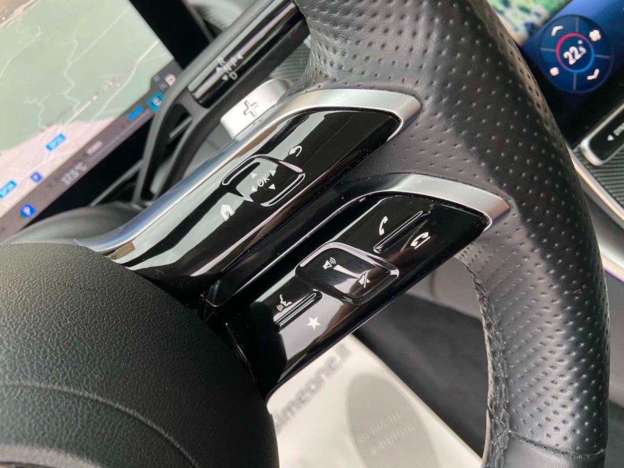 MERCEDES-BENZ GLC 300 d 4Matic Mild Hybrid AMG Line Premium Plus TETTO. - 39