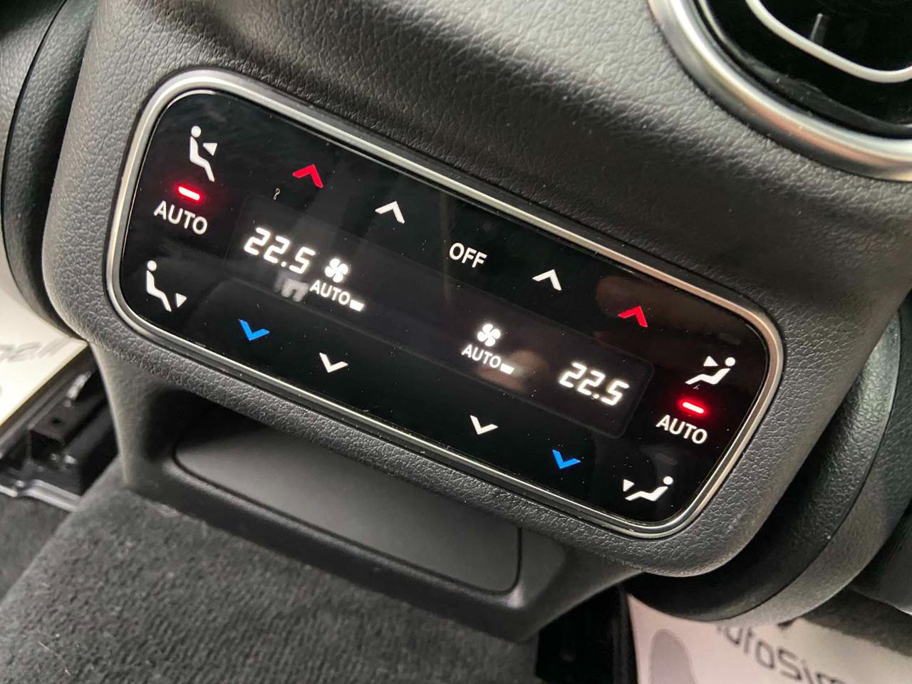 MERCEDES-BENZ GLC 300 d 4Matic Mild Hybrid AMG Line Premium Plus TETTO. - 36