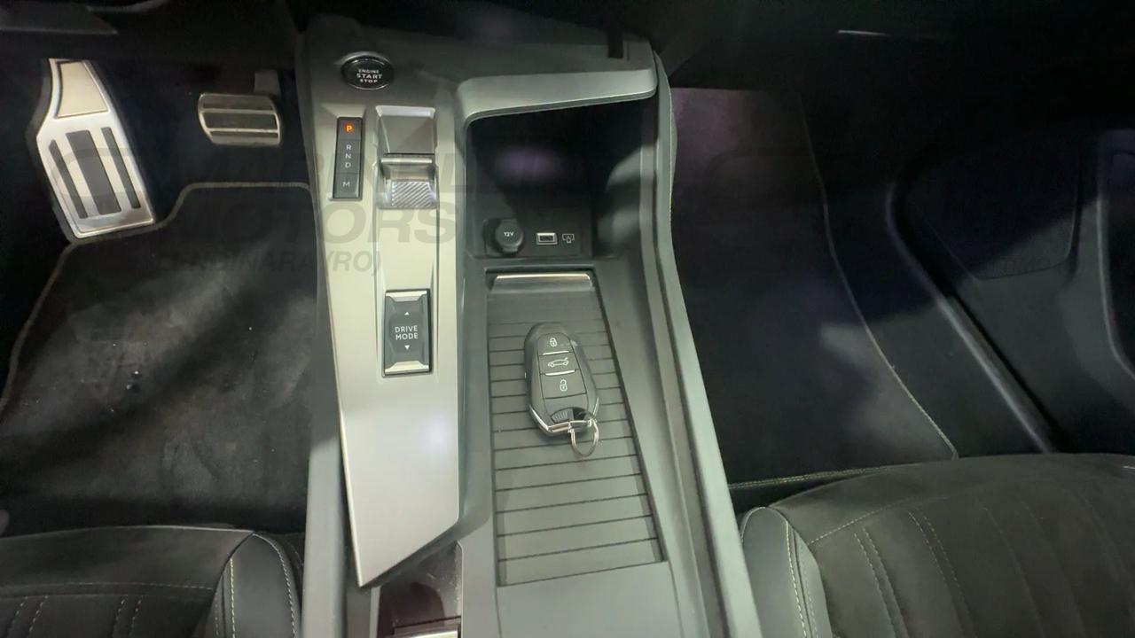 PEUGEOT 408 1.2 PURETECH 130CV S&S EAT8 GT - 13