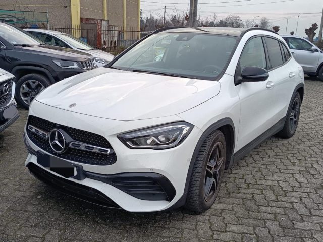 MERCEDES-BENZ GLA 200 Bianco pastello