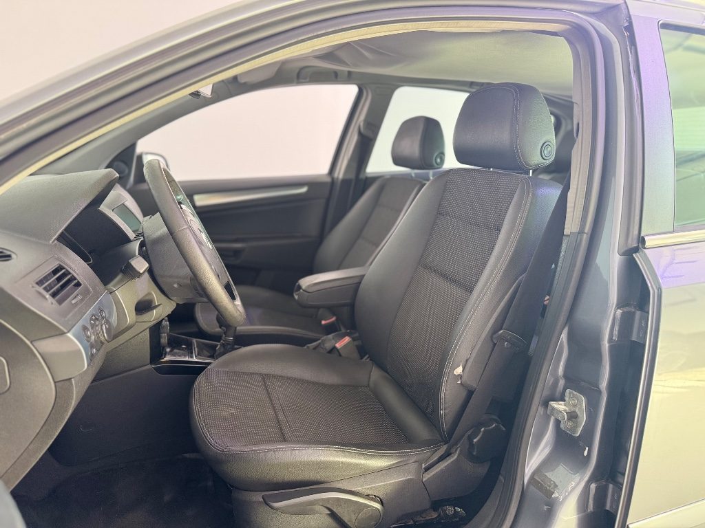 OPEL Astra 1.7 CDTI 101CV 5 porte Cosmo - 9