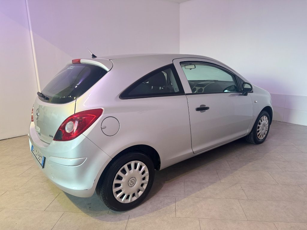 OPEL Corsa 1.0 12V 3 porte Club - 11
