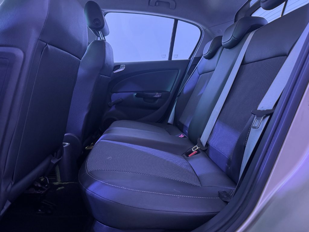 OPEL Corsa 1.2 5 porte Cosmo - 13