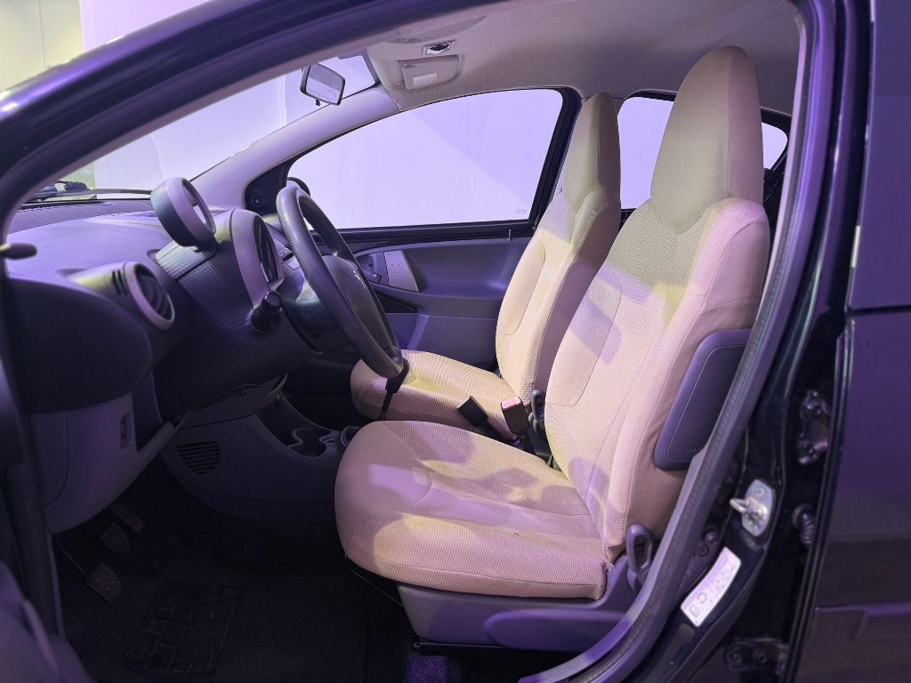 PEUGEOT 107 1.0 68CV 5p. Sweet Years - 5