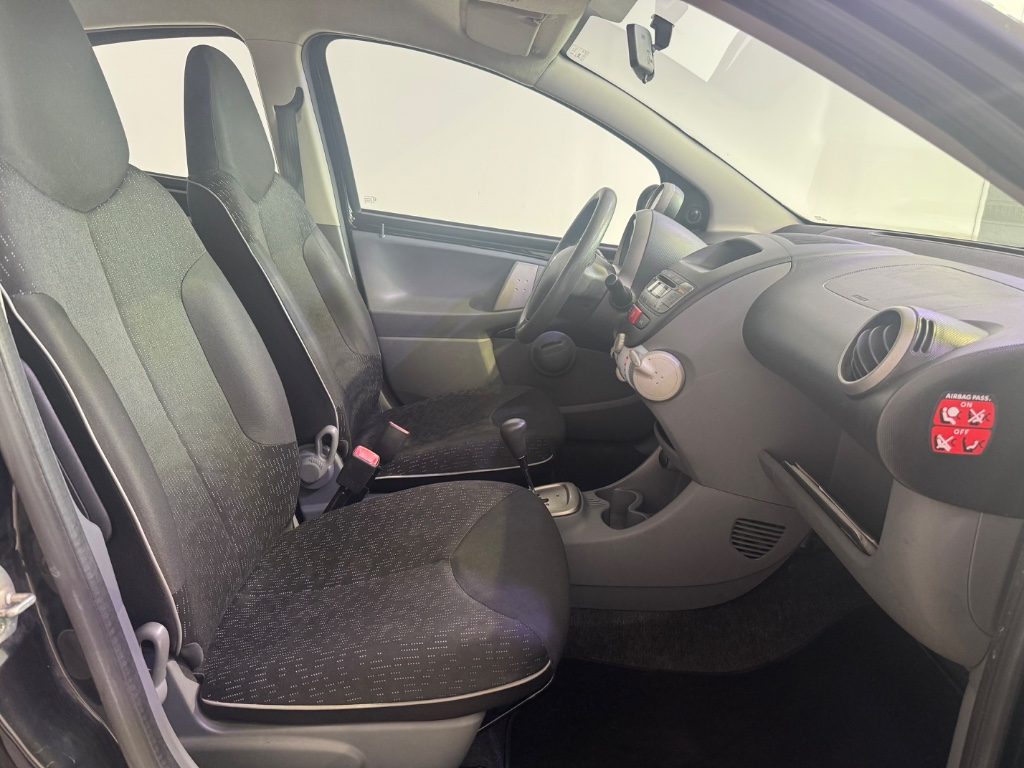 PEUGEOT 107 1.0 68CV 5p. Sweet Years 2Tronic - 13