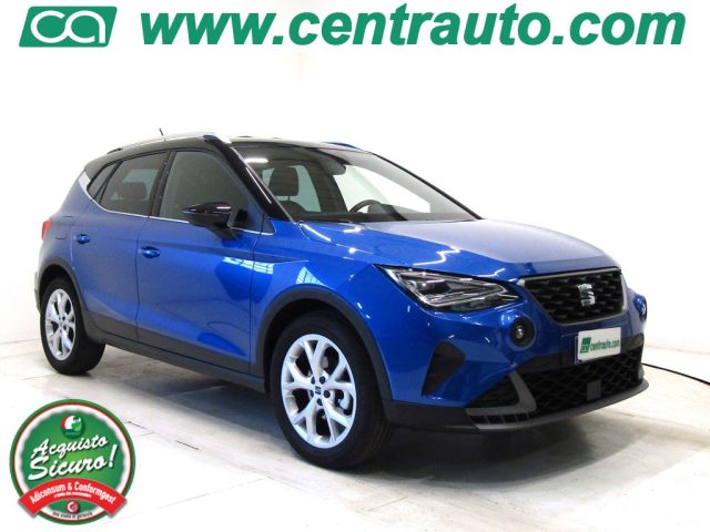 SEAT Arona BLU SCURO/NERO metallizzato
