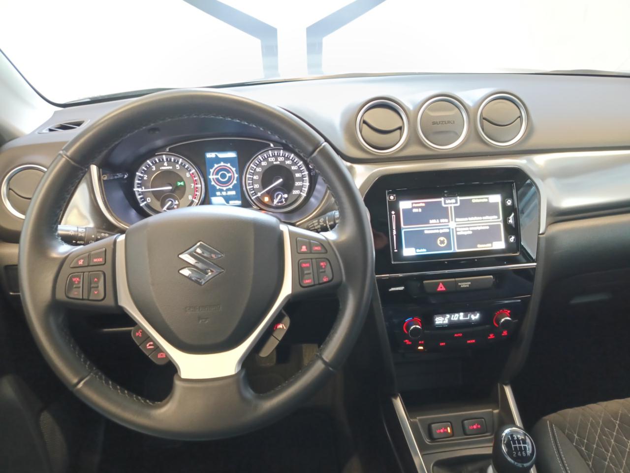 SUZUKI Vitara 1.4 Hybrid Top - 11