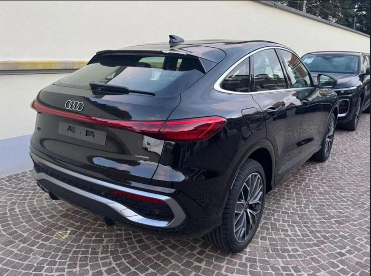 AUDI Q5 SPB TDI 150 kW mHEV+ S tronic quattro S line editi - 3