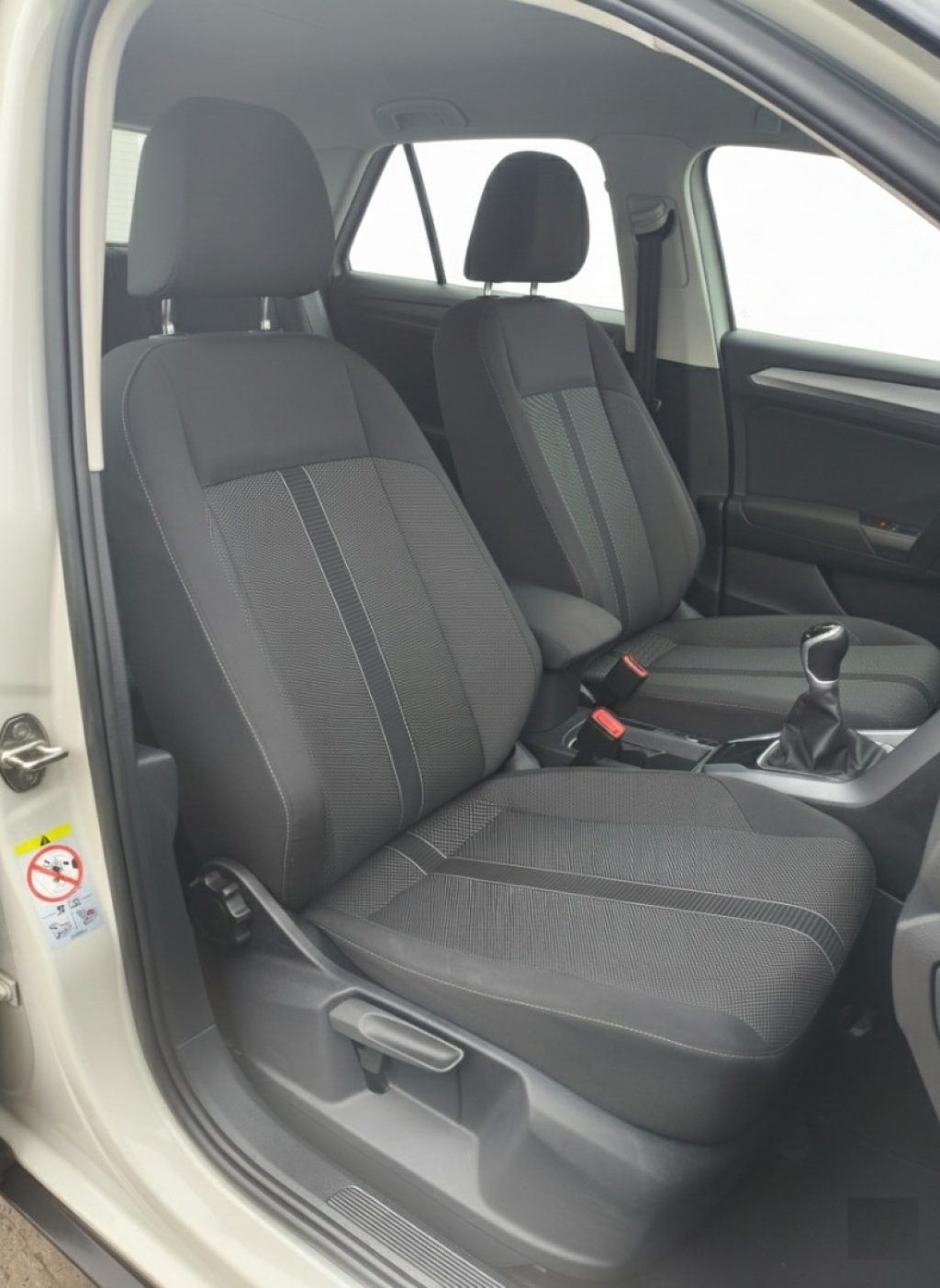 VOLKSWAGEN T-Roc 1.0 TSI 110 Cv Life Car Play Aziendale - 13