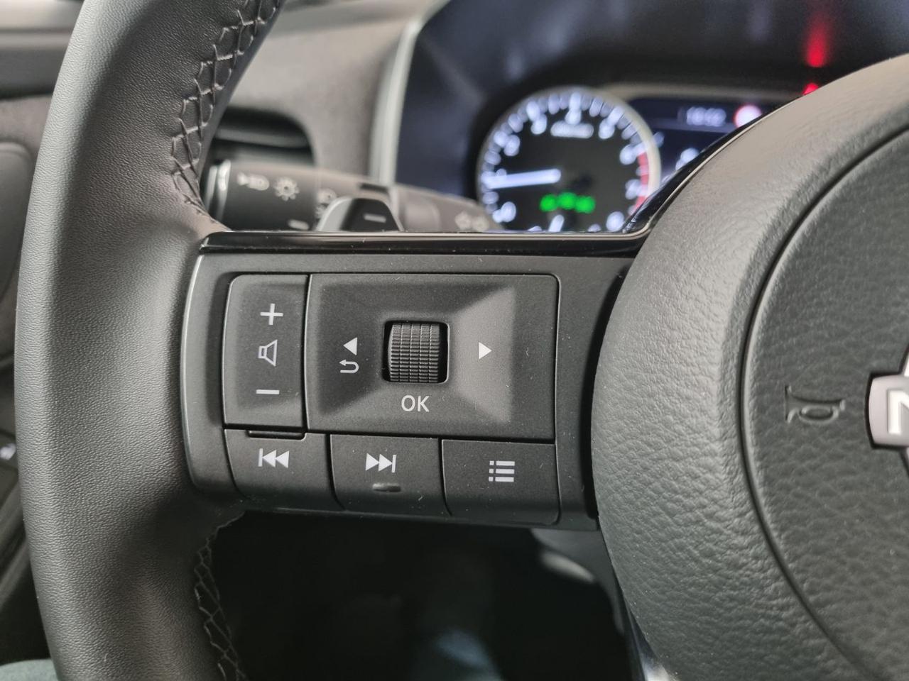 NISSAN Qashqai MHEV 158 CV Xtronic ACENTA - 30