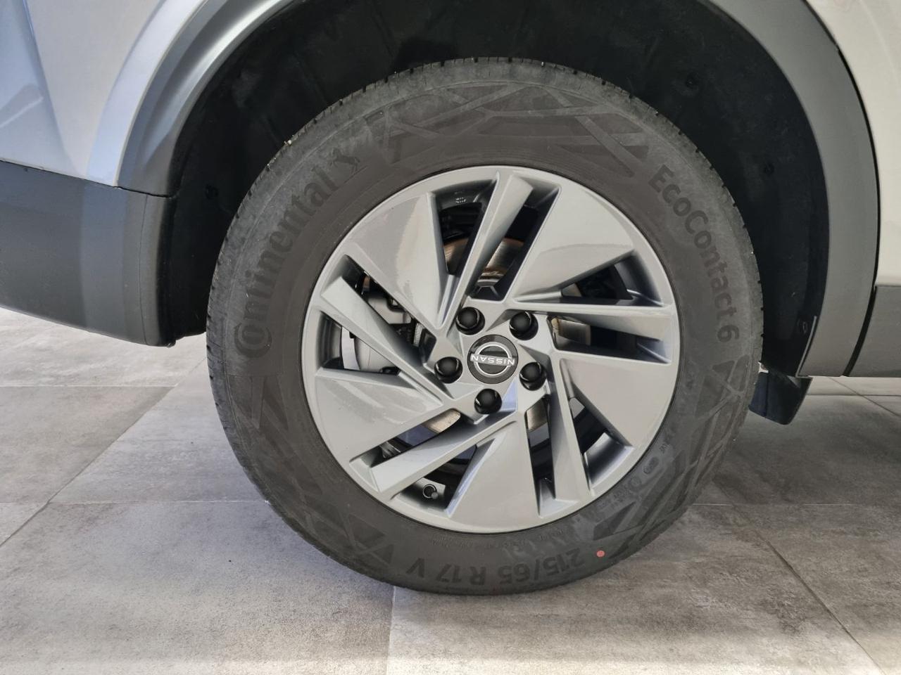 NISSAN Qashqai MHEV 158 CV Xtronic ACENTA - 6