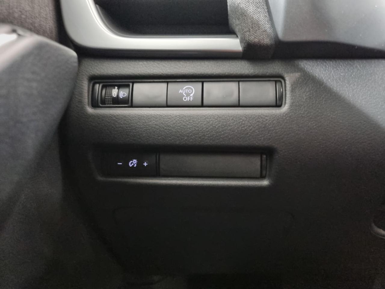 NISSAN Qashqai MHEV 158 CV Xtronic ACENTA - 33