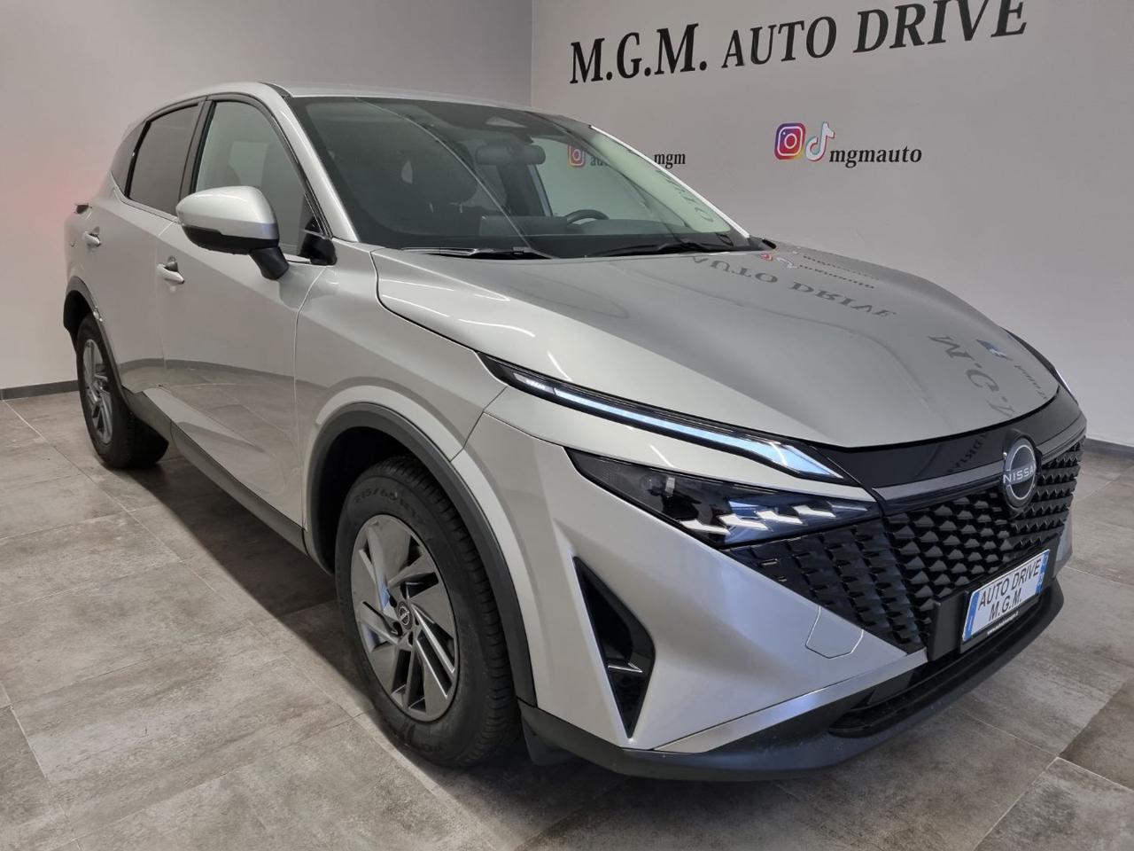 NISSAN Qashqai MHEV 158 CV Xtronic ACENTA - 10