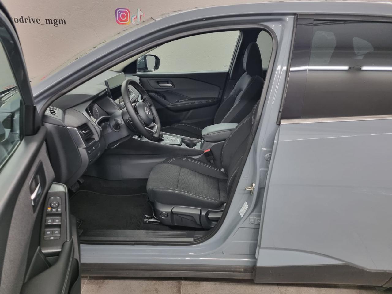 NISSAN Qashqai MHEV 158 CV Xtronic ACENTA - 7