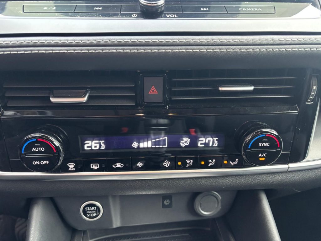 NISSAN Qashqai MHEV 140 CV N-Connecta - 12