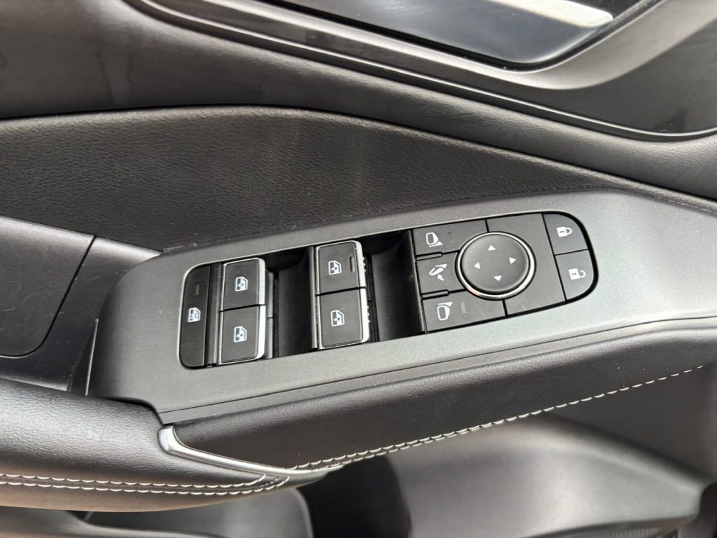 NISSAN Qashqai MHEV 140 CV N-Connecta - 22