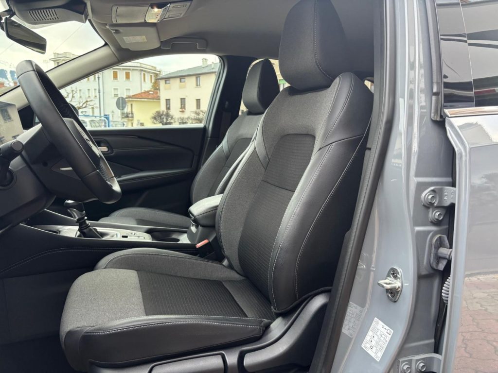 NISSAN Qashqai MHEV 140 CV N-Connecta - 23