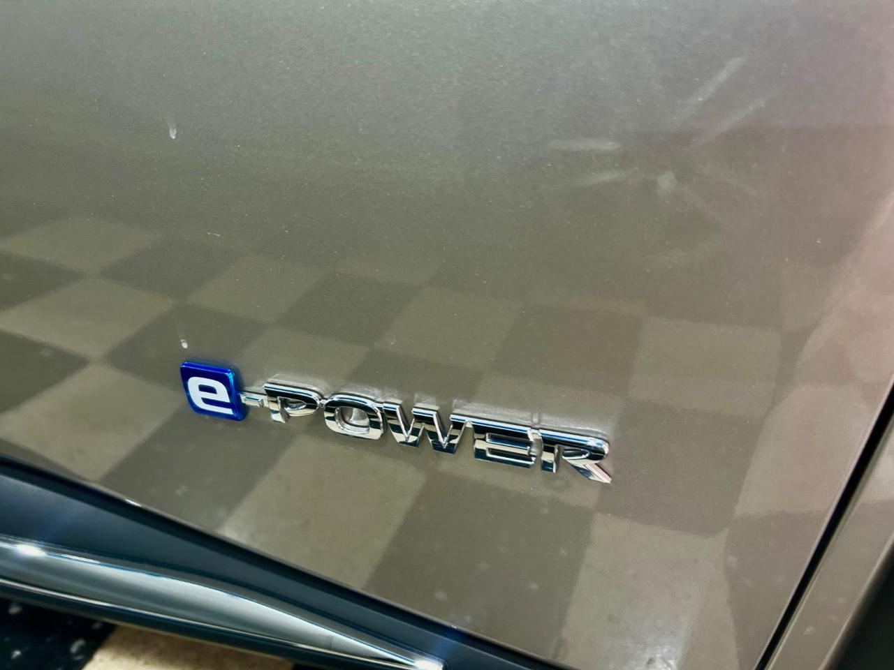 NISSAN X-Trail e-Power e-4orce 4WD 5 posti Tekna Tetto&Nappa&Bose - 5