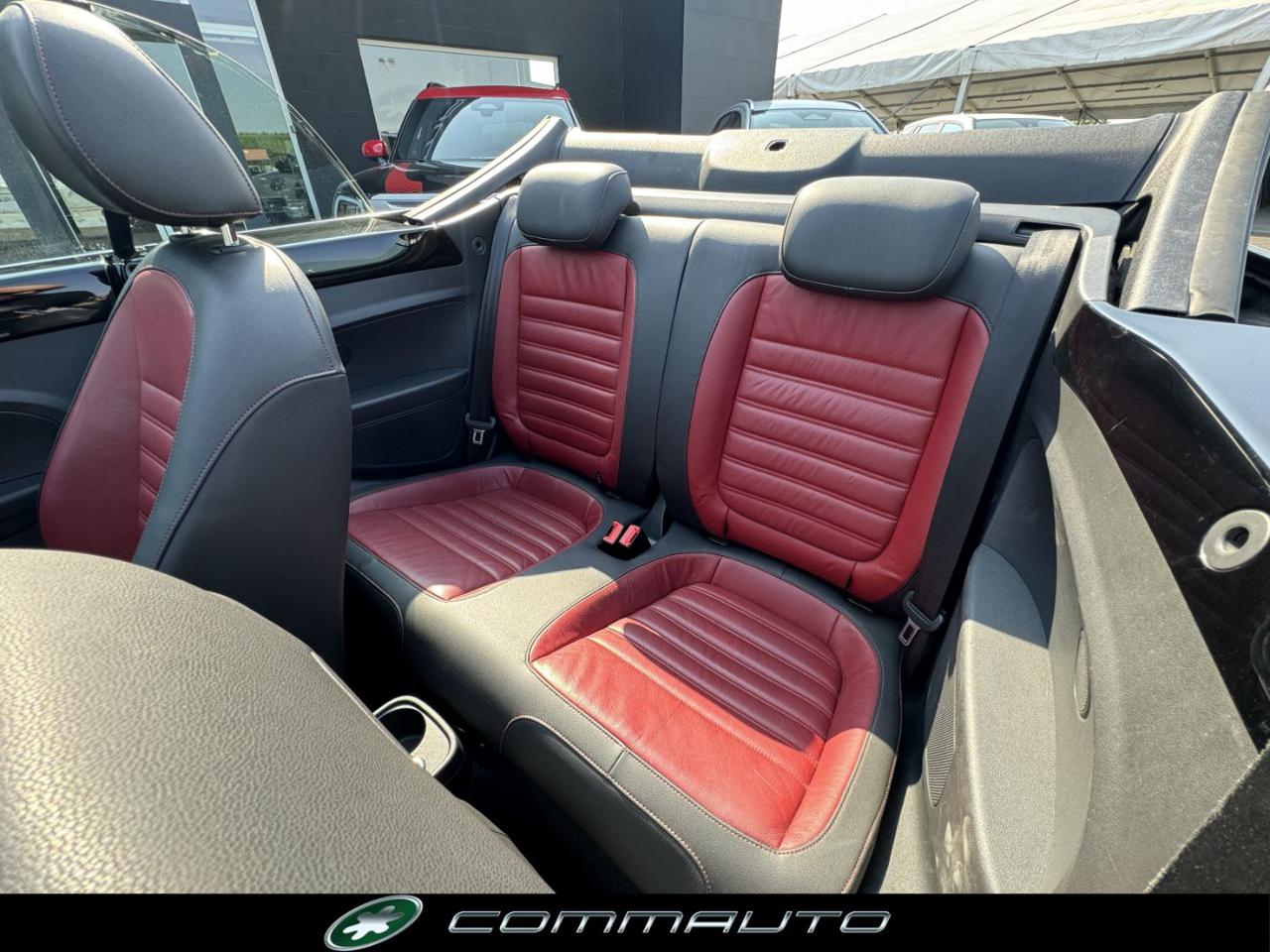 VOLKSWAGEN Maggiolino Cabrio 2.0 TDI DSG Sport - 22