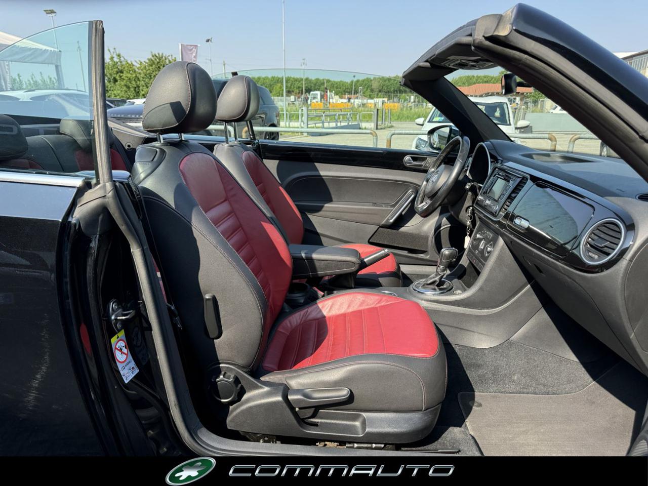 VOLKSWAGEN Maggiolino Cabrio 2.0 TDI DSG Sport - 23