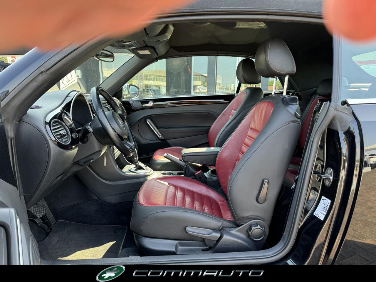 VOLKSWAGEN Maggiolino Cabrio 2.0 TDI DSG Sport - 9