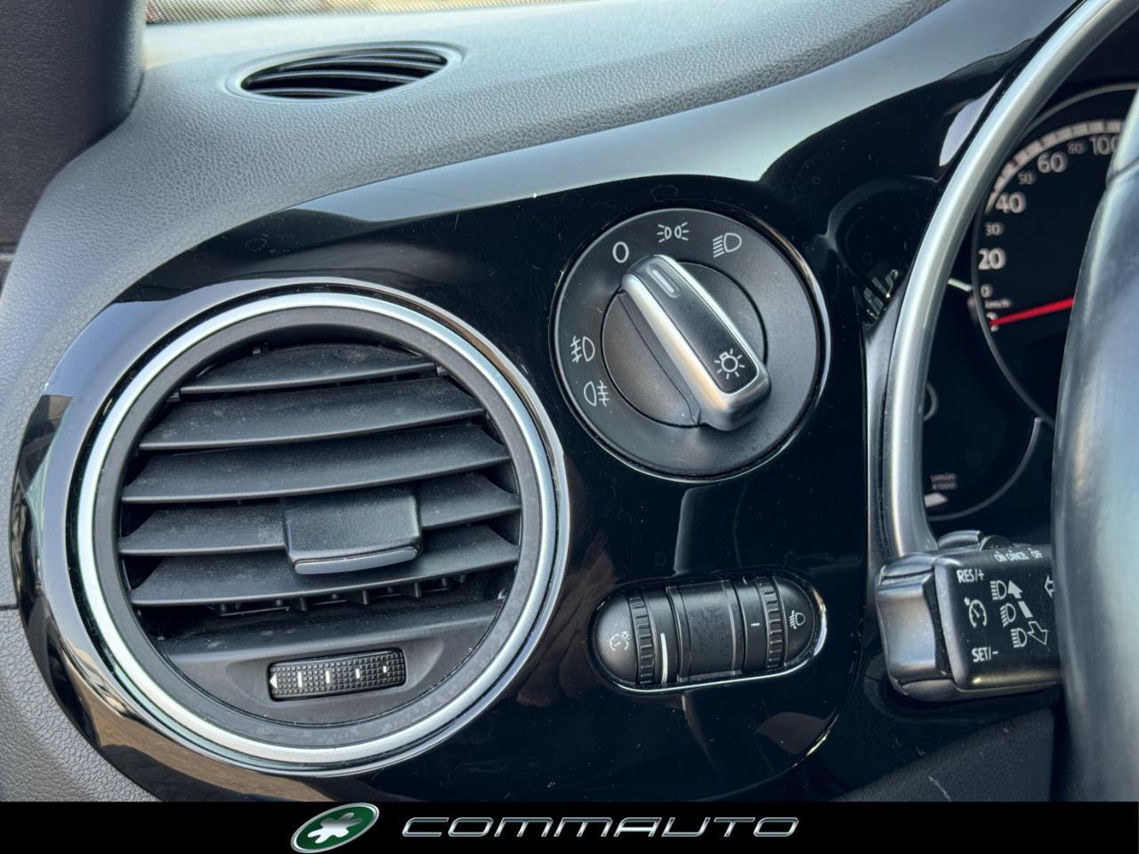 VOLKSWAGEN Maggiolino Cabrio 2.0 TDI DSG Sport - 11