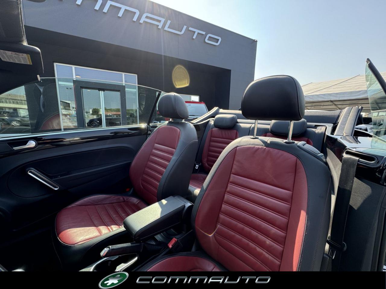 VOLKSWAGEN Maggiolino Cabrio 2.0 TDI DSG Sport - 21