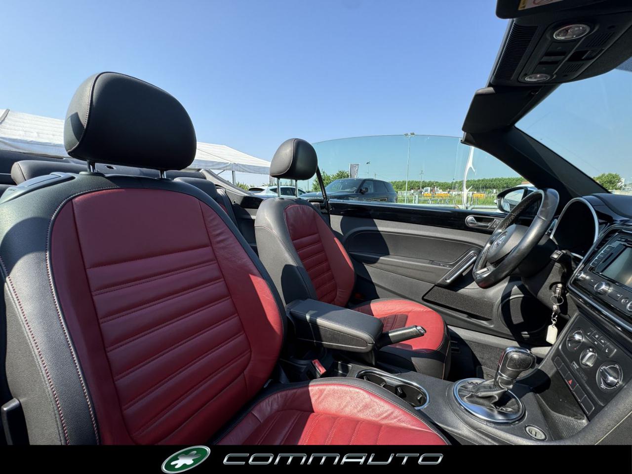 VOLKSWAGEN Maggiolino Cabrio 2.0 TDI DSG Sport - 25