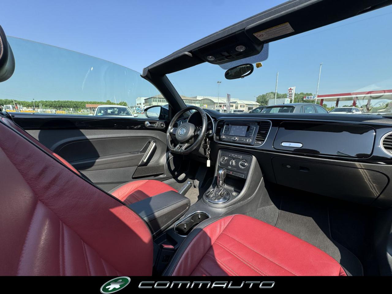 VOLKSWAGEN Maggiolino Cabrio 2.0 TDI DSG Sport - 26