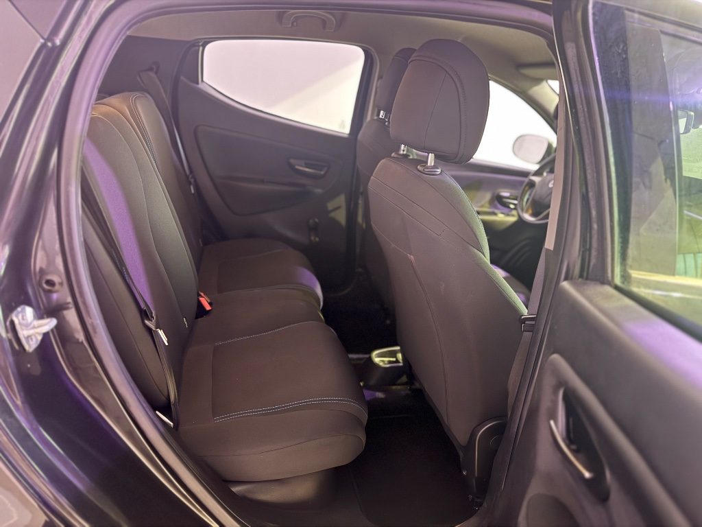 LANCIA Ypsilon 0.9 TwinAir 85 CV 5 porte Metano Ecochic Elefantin - 7