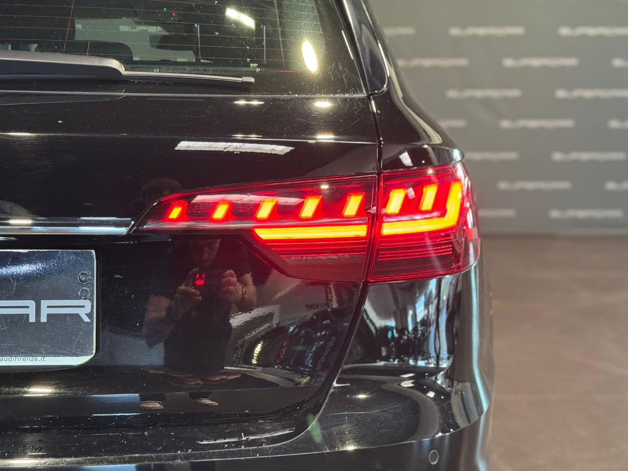 AUDI A4 Avant 30 TDI/136 CV S tronic Business Advanced - 6