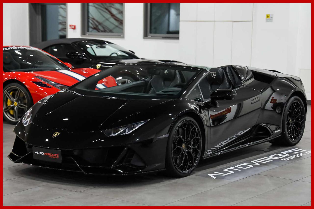 LAMBORGHINI Huracan