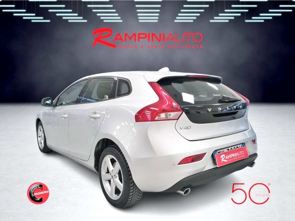 VOLVO V40 D2 Business 120 Cv Pronta Consegna - 11