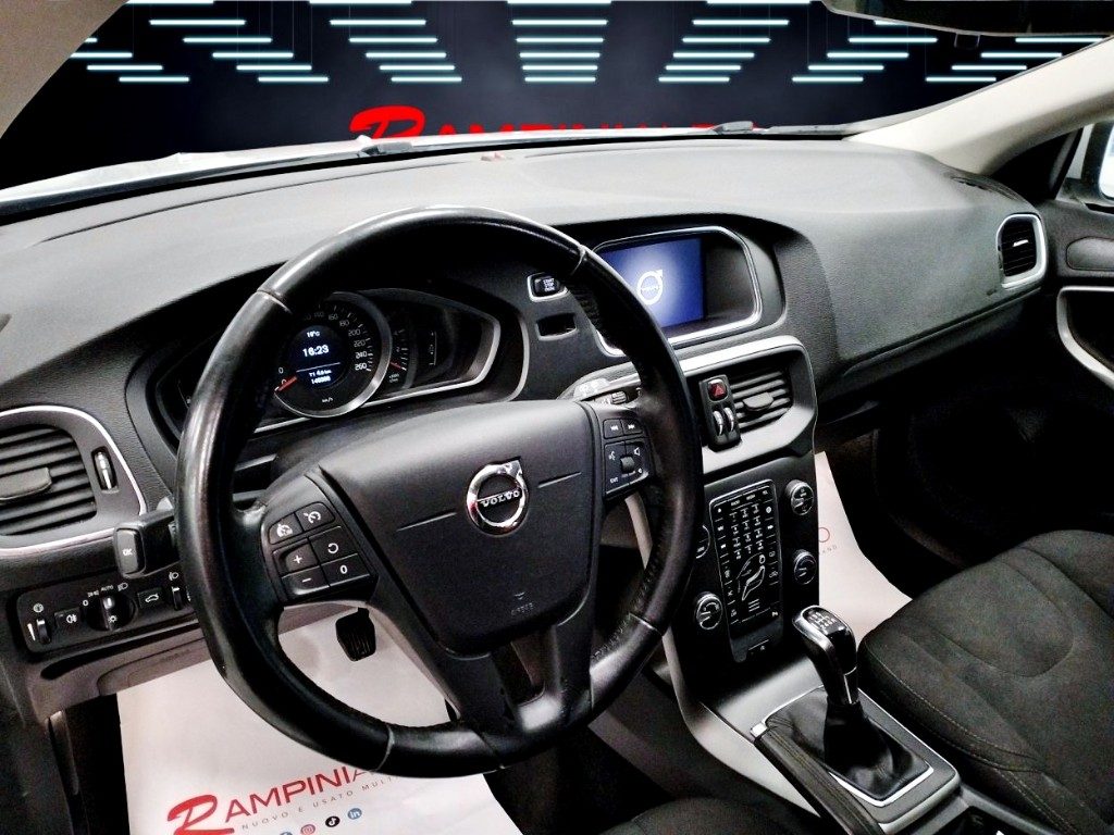 VOLVO V40 D2 Business 120 Cv Pronta Consegna - 15