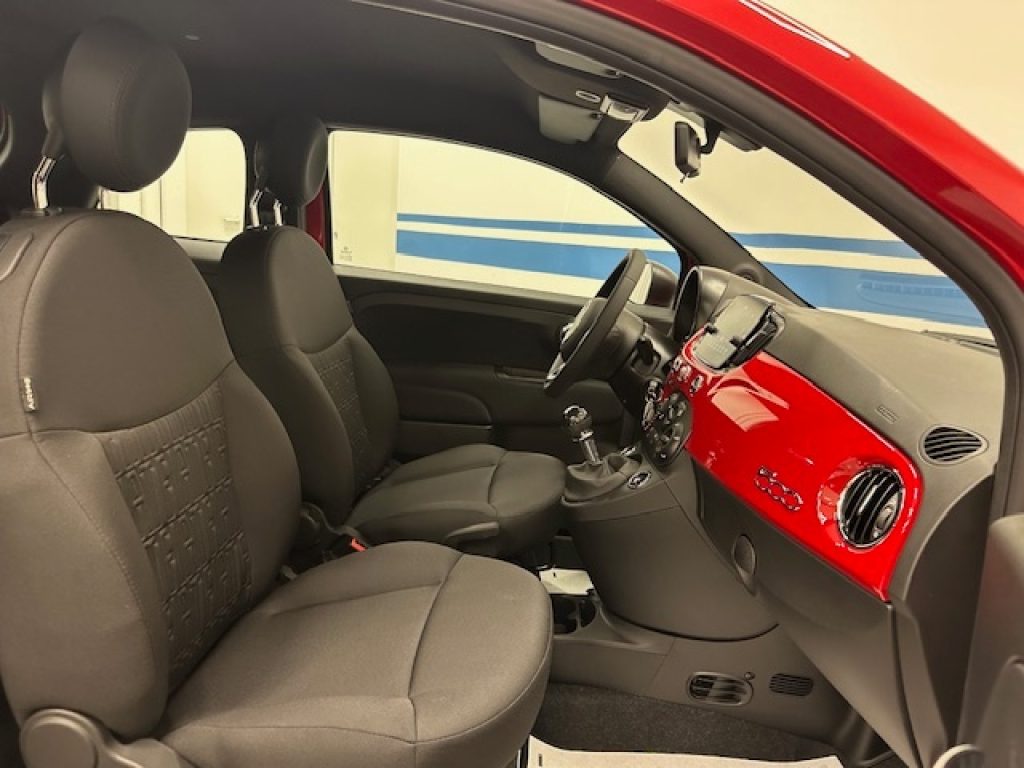 FIAT 500 (2015-->) -  1.0 Hybrid - 10