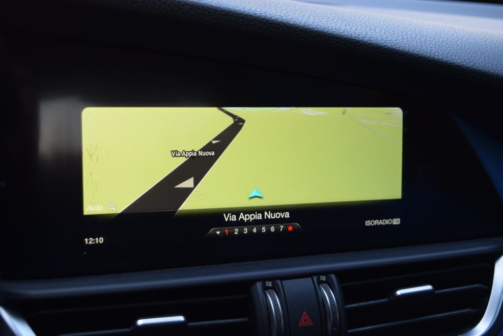 ALFA ROMEO Giulia 2.2 Turbodiesel AT8 AWD Q4 Veloce 210 CV - 9