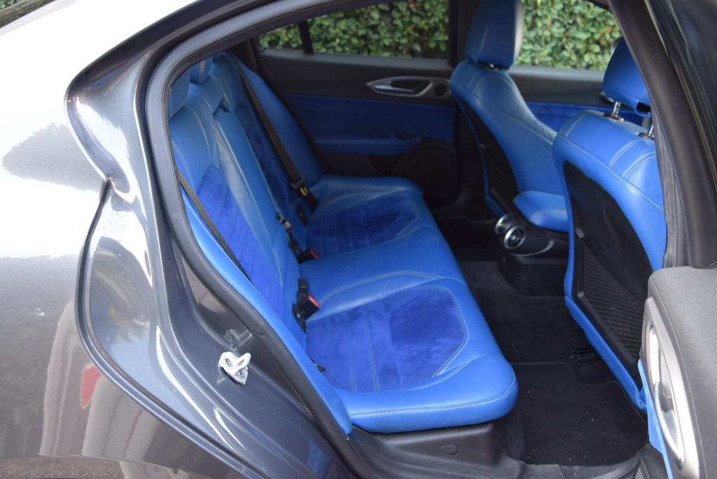 ALFA ROMEO Giulia 2.2 Turbodiesel AT8 AWD Q4 Veloce 210 CV - 15