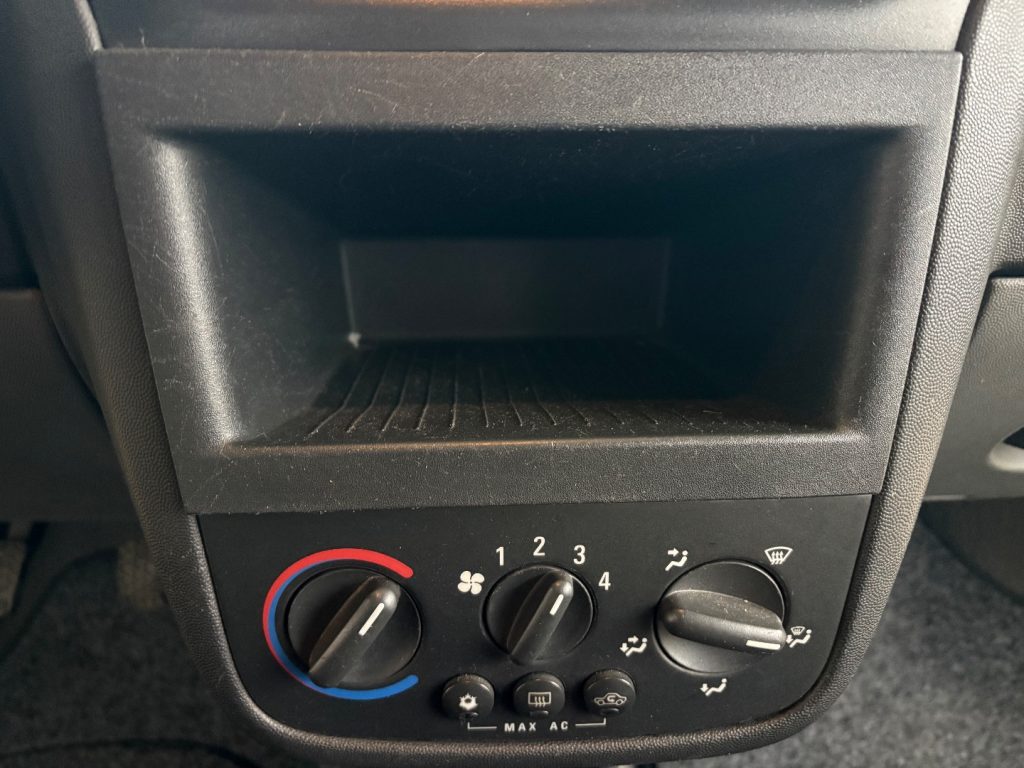 OPEL Corsa 1.2i 16V cat 5 porte PRIMO PREZZO PRONTA CONSEGNA - 18