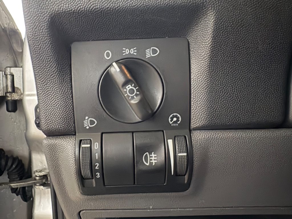 OPEL Corsa 1.2i 16V cat 5 porte PRIMO PREZZO PRONTA CONSEGNA - 21