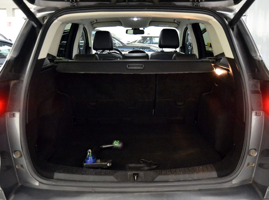 FORD Kuga 2.0 TDCI 163 CV 4WD Powershift Titanium - 12