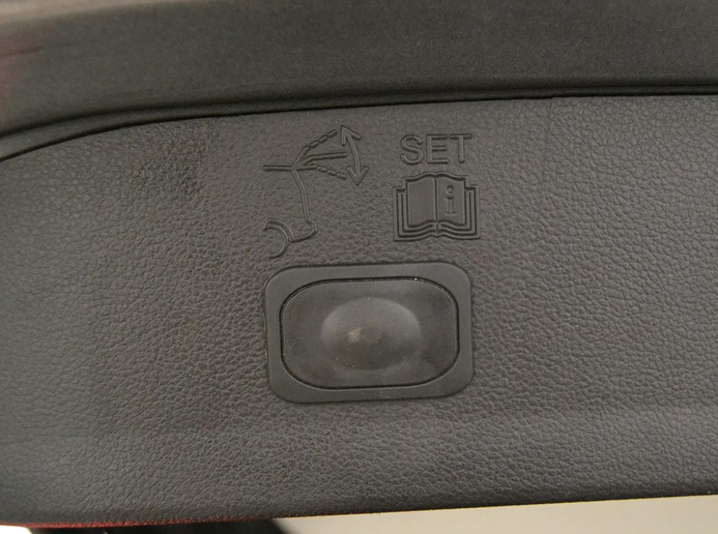 FORD Kuga 2.0 TDCI 163 CV 4WD Powershift Titanium - 13