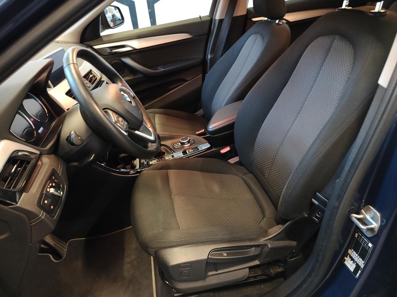 BMW X2 sDrive16d Business-X - 8