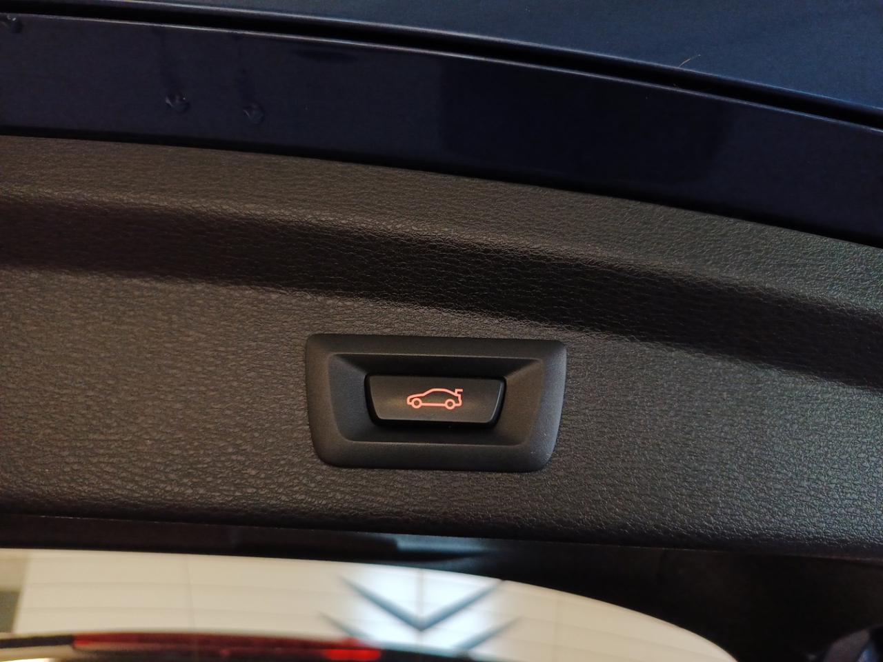 BMW X2 sDrive16d Business-X - 11